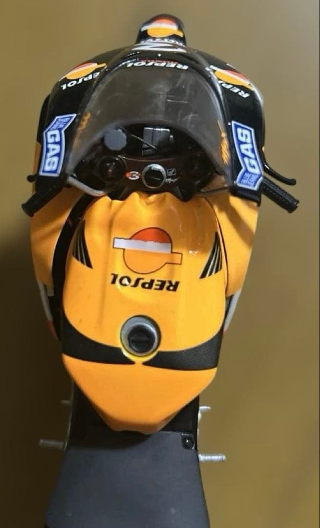 ミニチャンプス MINICHAMPS HONDA RC 211V