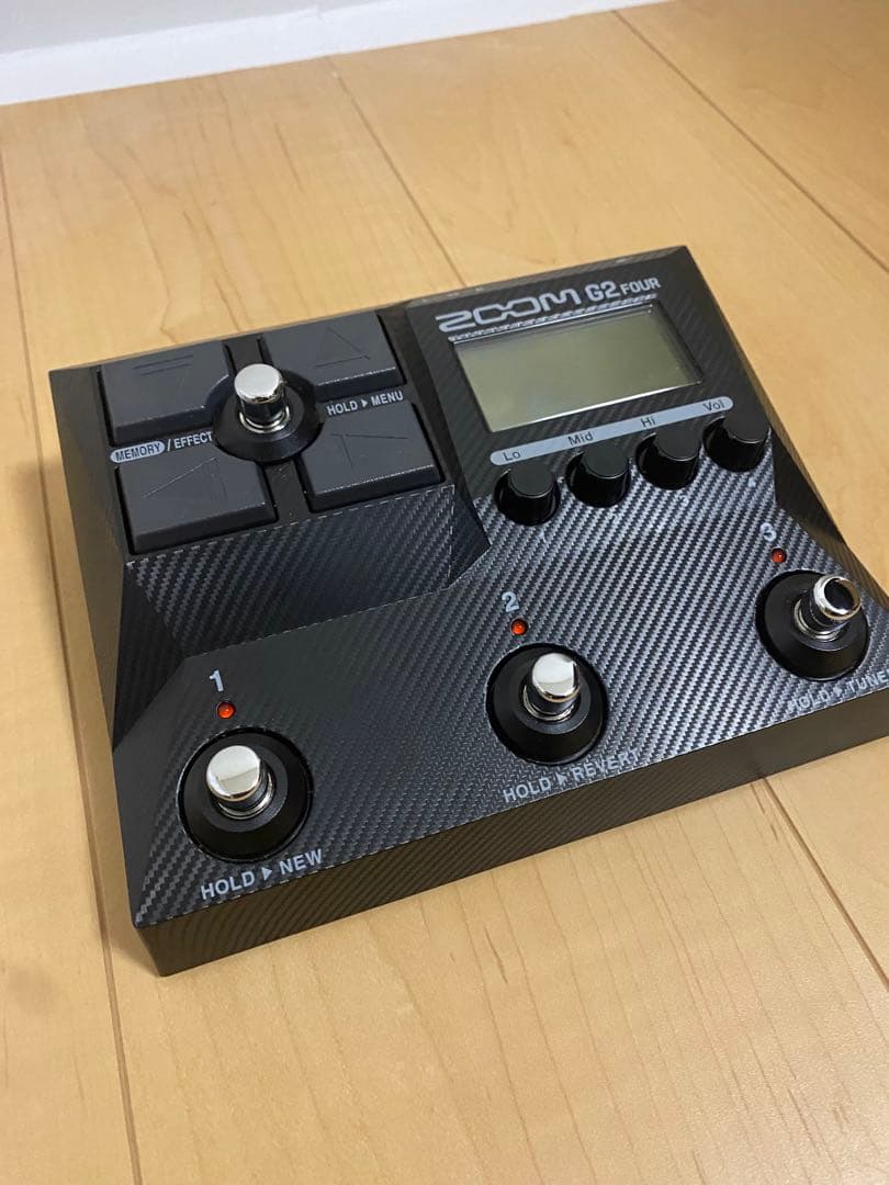 ZOOM G2 FOUR　ギター マルチエフェクター