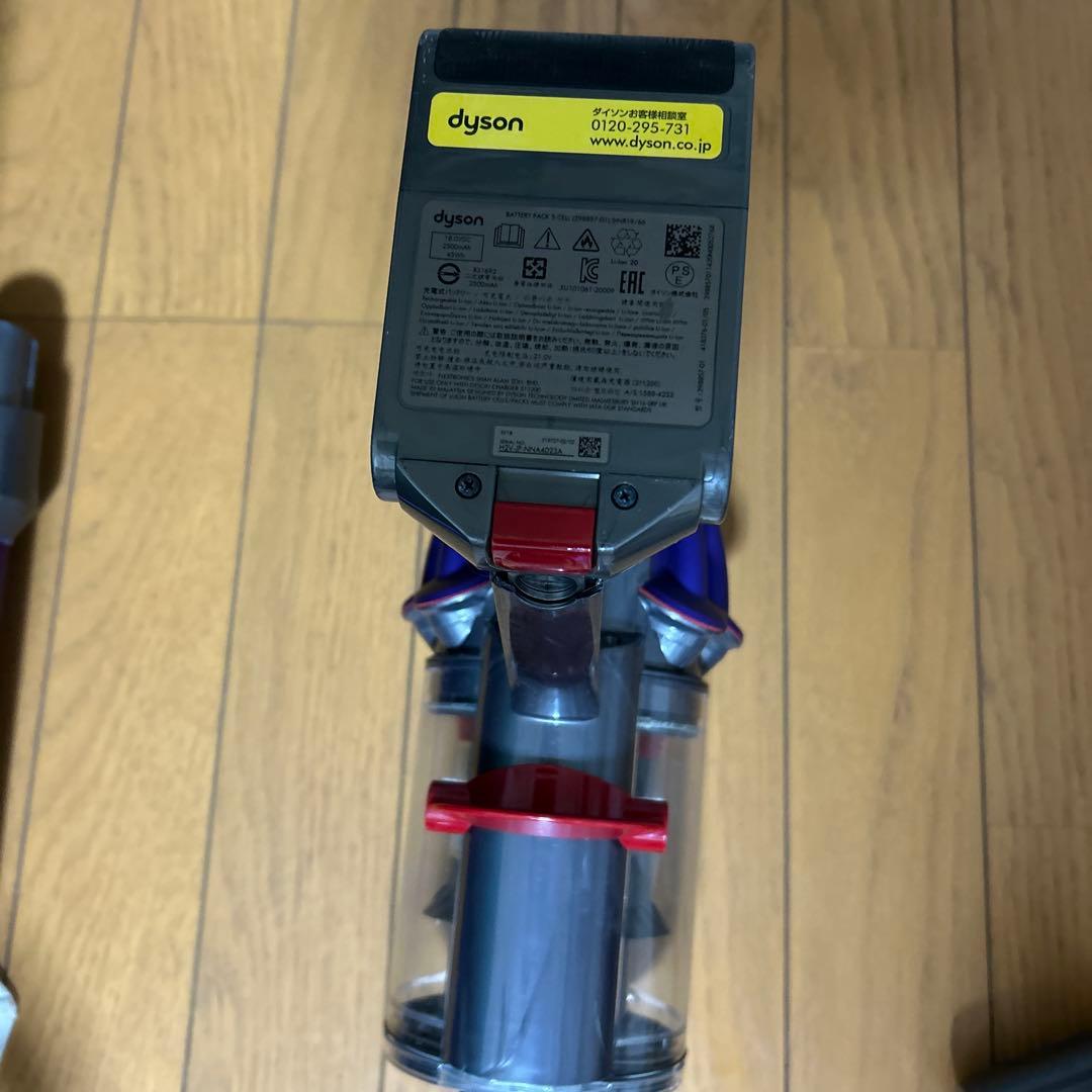 ダイソン　dyson デジタルスリム　SV18 掃除機