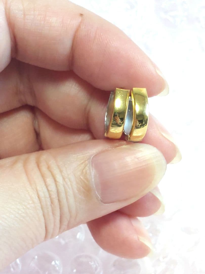 ピアス ユニセックス フープ K18 ホワイト 中折れ 両耳 馬蹄型 レディース