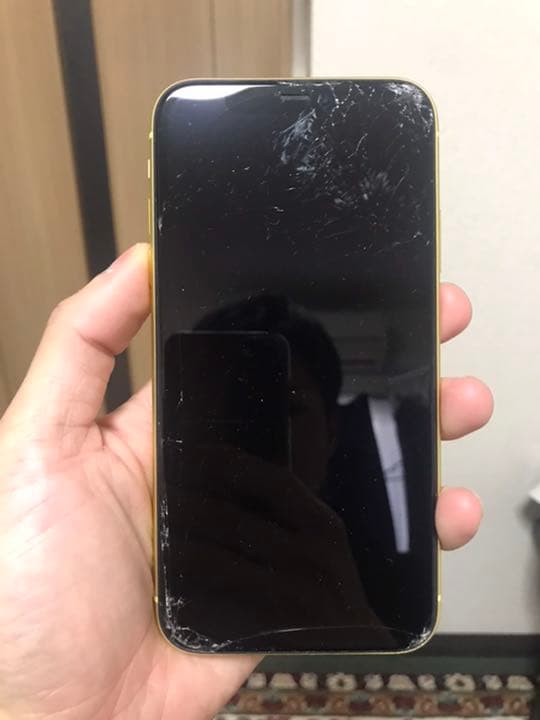 iPhone11 128GB イエロー SIMフリー