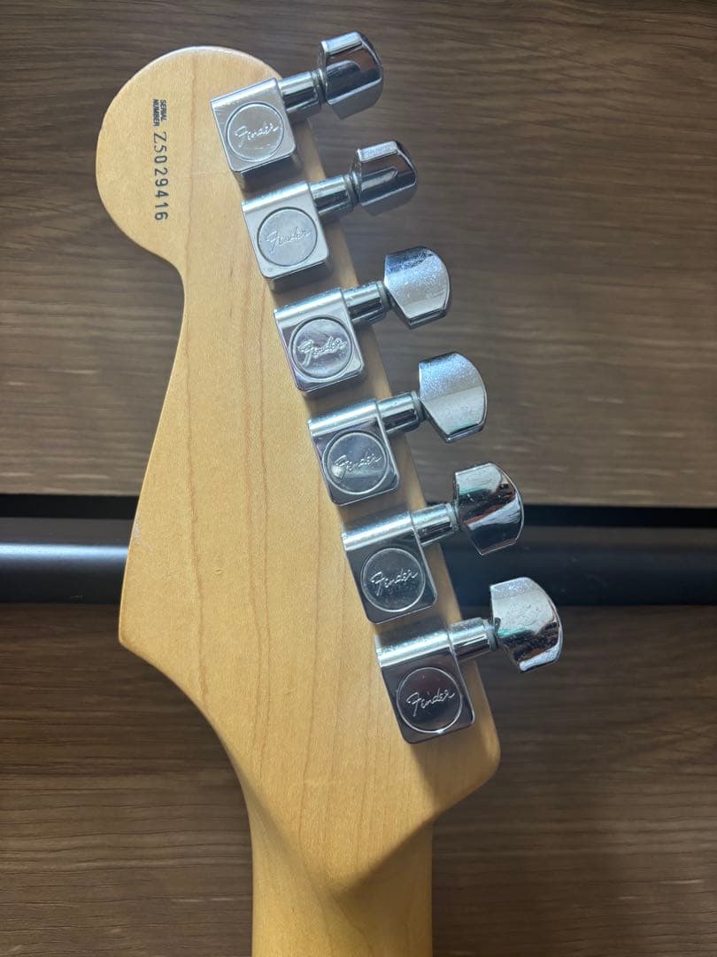 [ゆうてつこ]Fender USA ストラトキャスター ※PUはリンディー