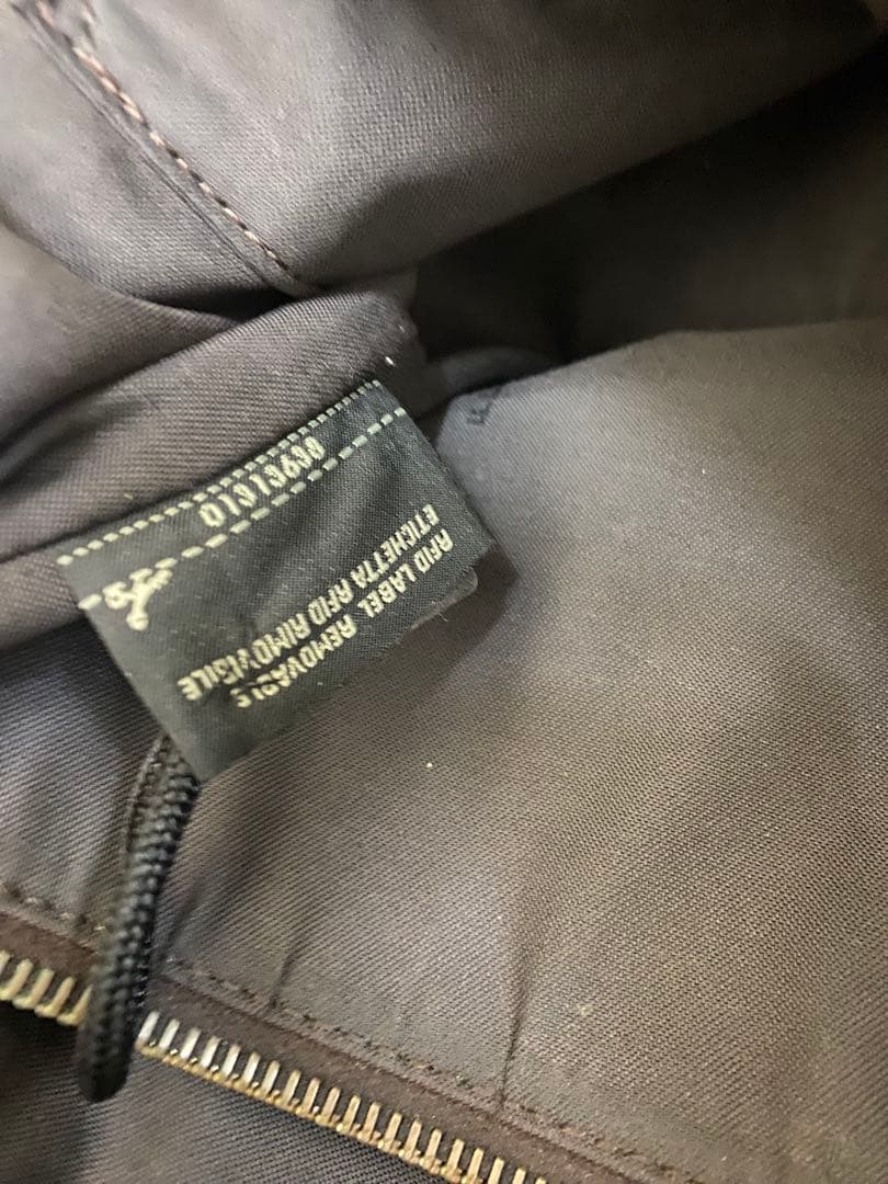 フェンディ　バイザウェイ　ミディアム　ブルー　青色