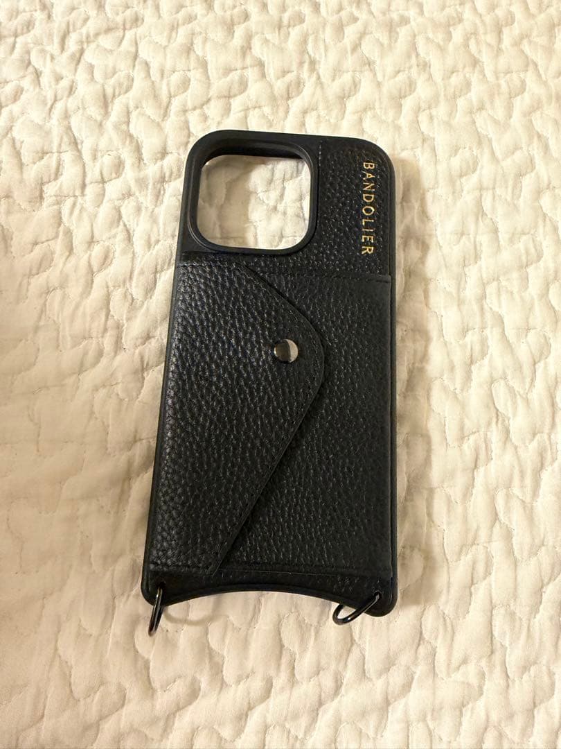 BANDOLIER iPhone 16 Pro ケース ブラック　バンドリヤー