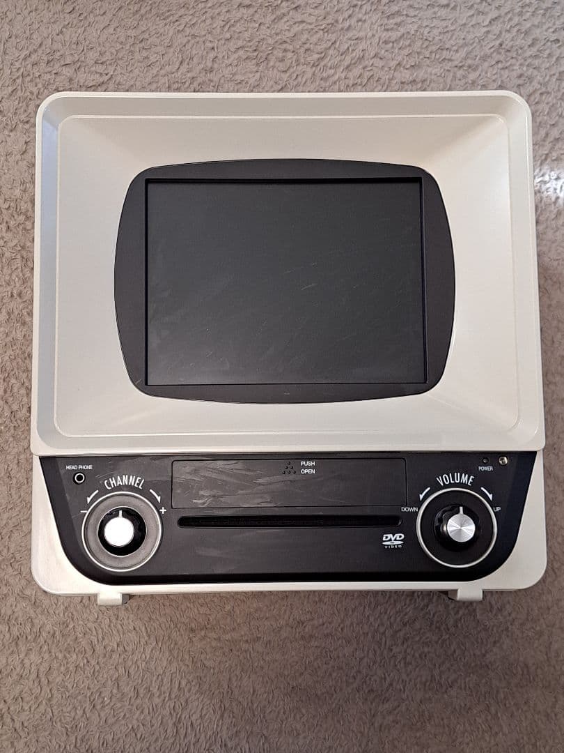 D*i様 【レトロ】DVDプレーヤー付き液晶テレビ セブンイレブン 当選品