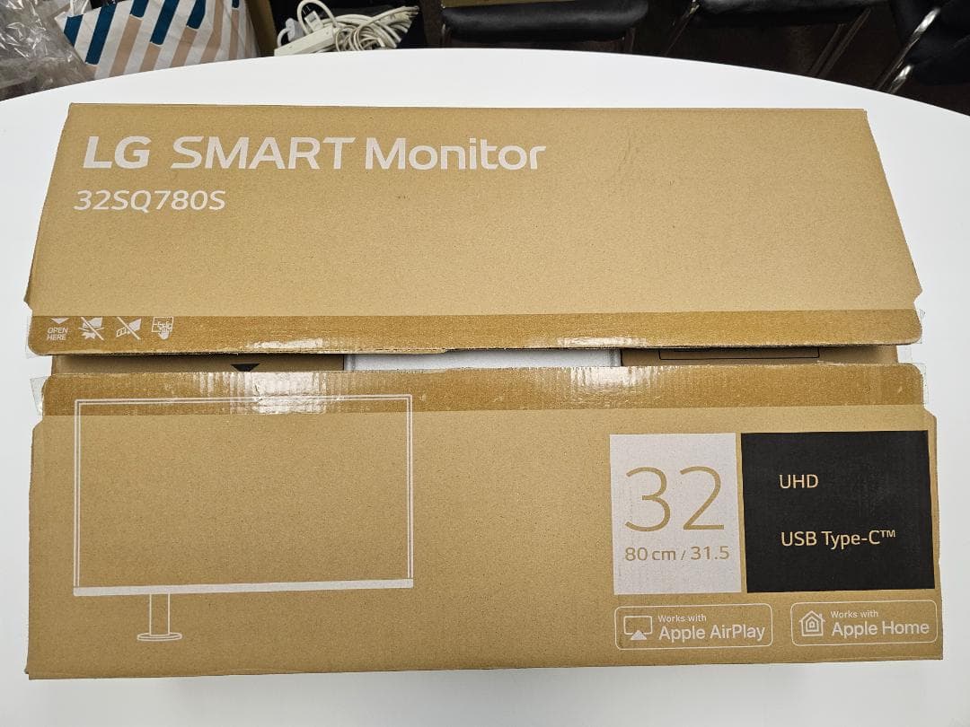 美品 LG 4k SMART Monitor チューナーレスTV 31.5インチ