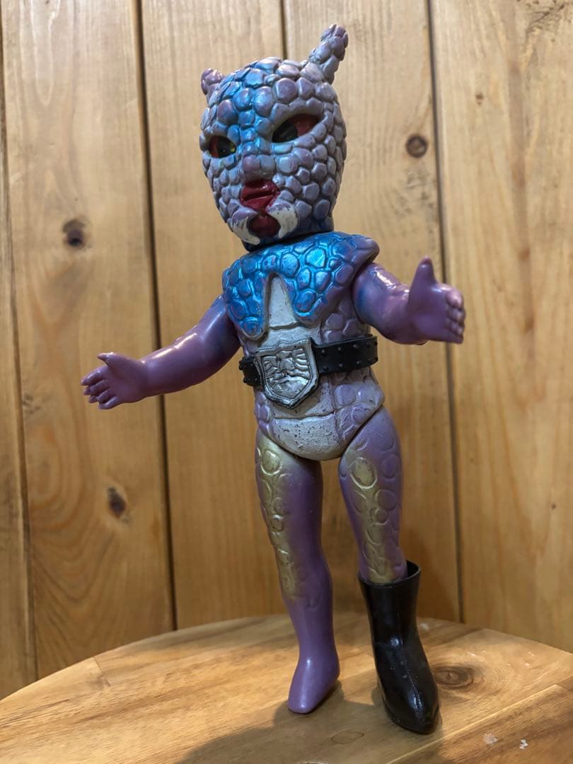 旧バンダイ アルマジロング ソフビ