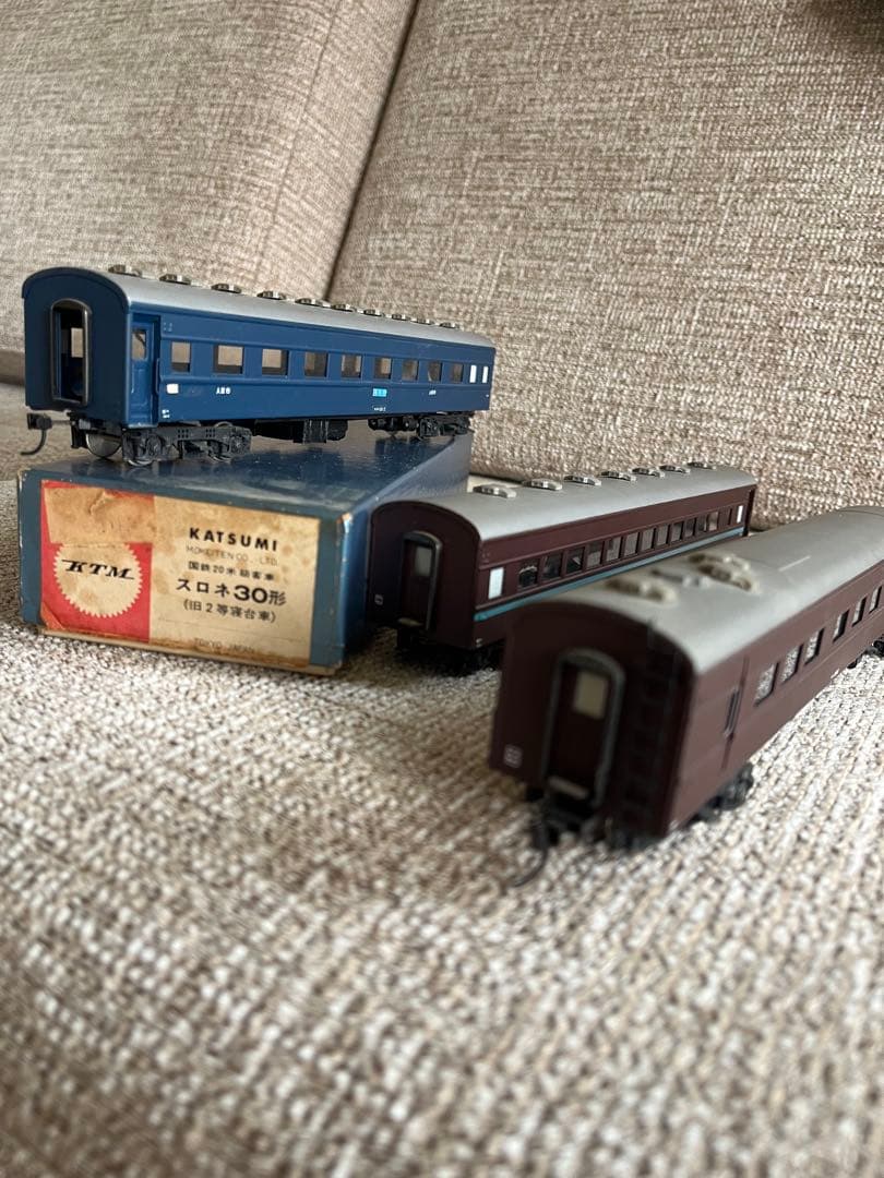 鉄道模型HOゲージ　16番　旧型客車6両　金属製