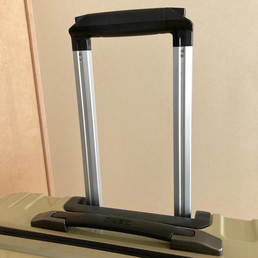 Z*I様 【大容量】ZERO HALLIBURTON スーツケース TSAロック