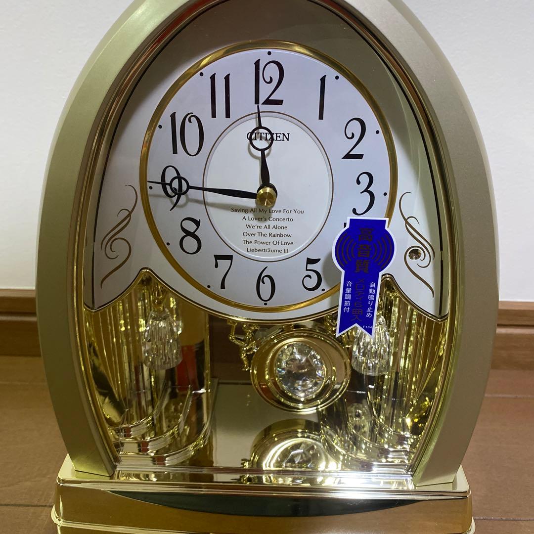シチズン　クオーツ　置き時計　振り子　ジョイア　金色メタリック色　新品未使用