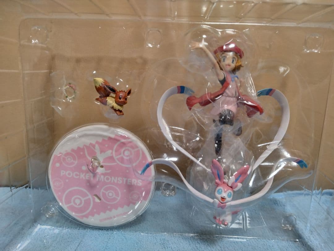 GEM セレナ & ニンフィア フィギュア 特典付