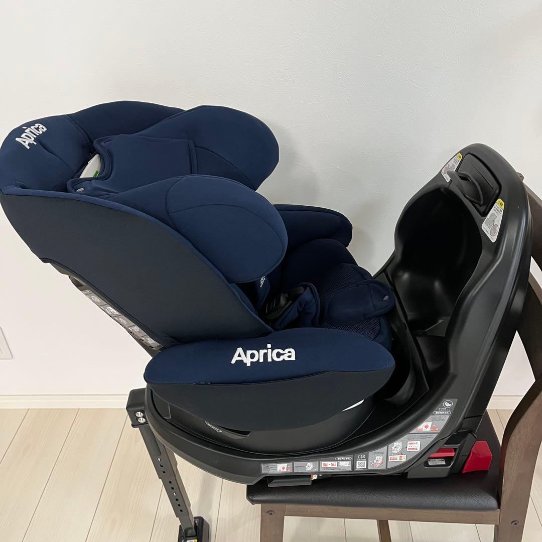 【値下げ】Aprica ディアターン プラス ISOFIX チャイルドシート
