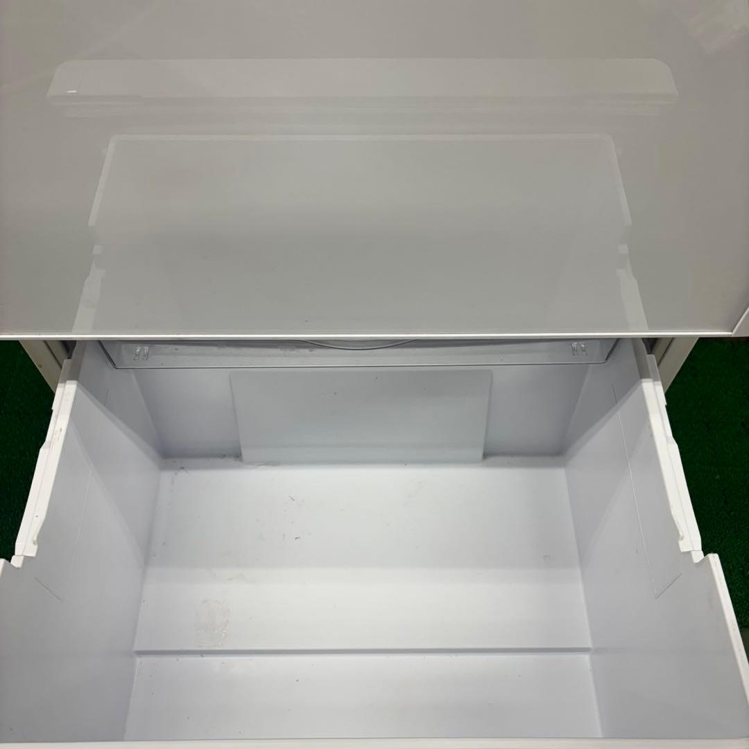 646 日立　大型冷蔵庫　375L 300L強　家庭用　自動製氷　小型　ホワイト