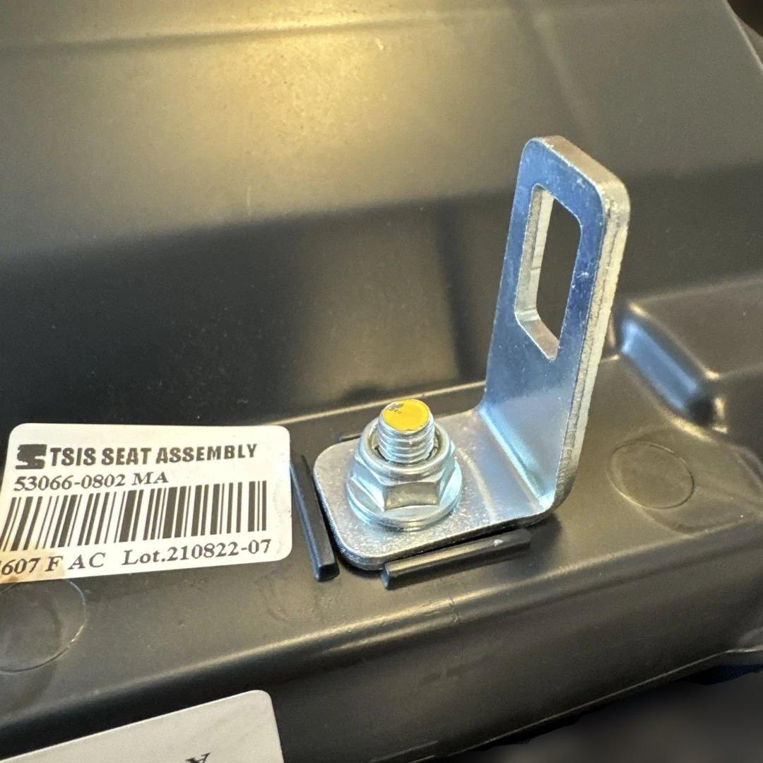 カワサキ　Ninja400 純正ハイシート