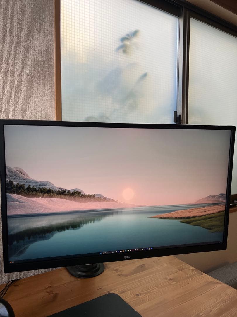 【モニターアーム付】LG 27UL500-W 4Kモニター 27インチ