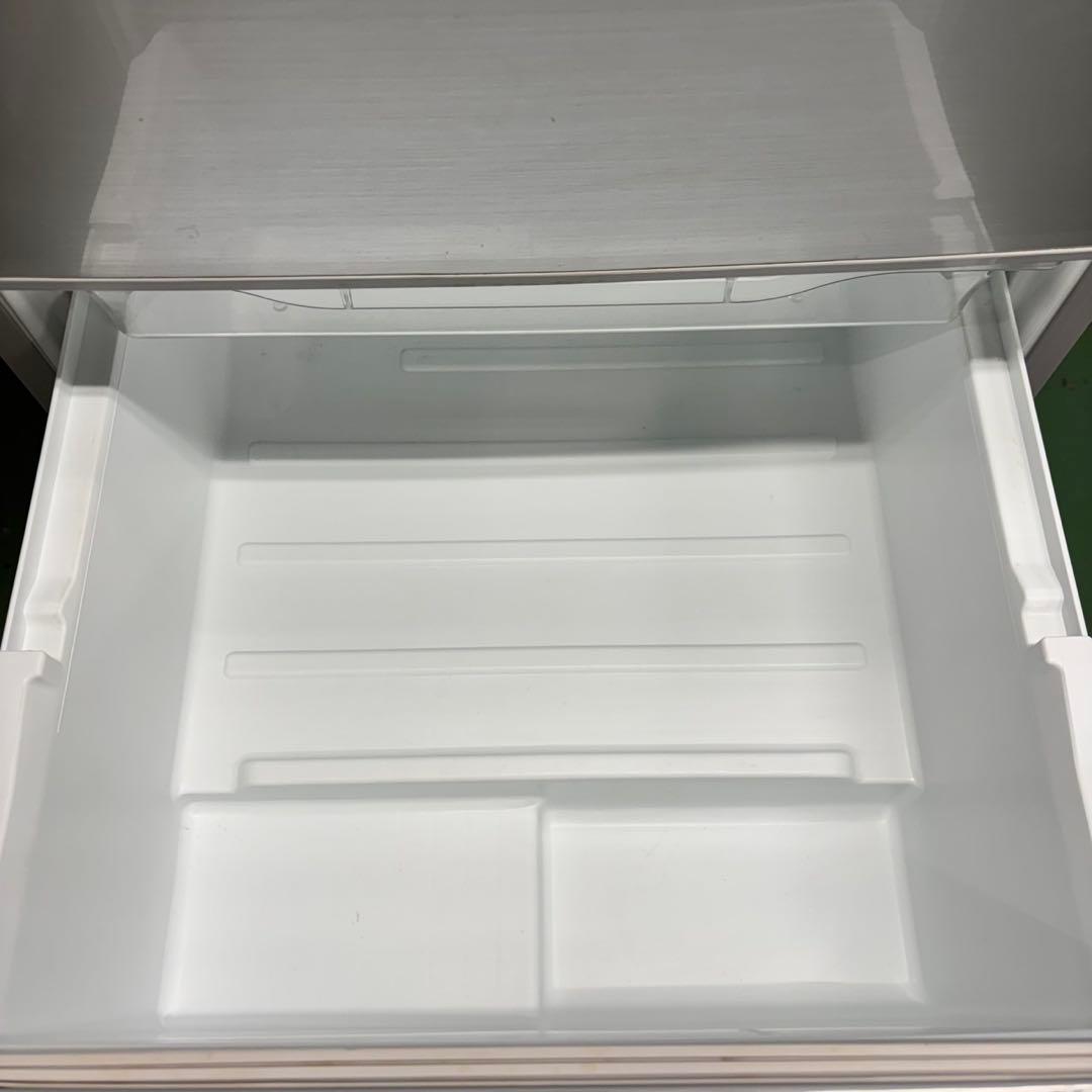 523 東芝 大型冷蔵庫 400L強 右開き 自動製氷 5ドア 大人気　きれい