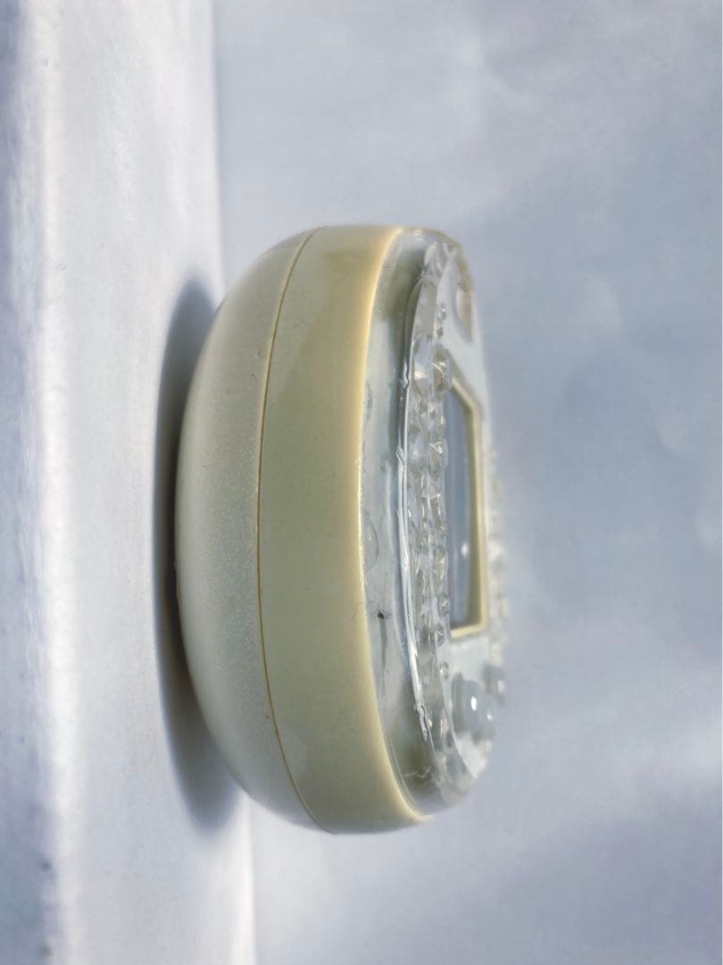 たまごっちピース　ホワイト