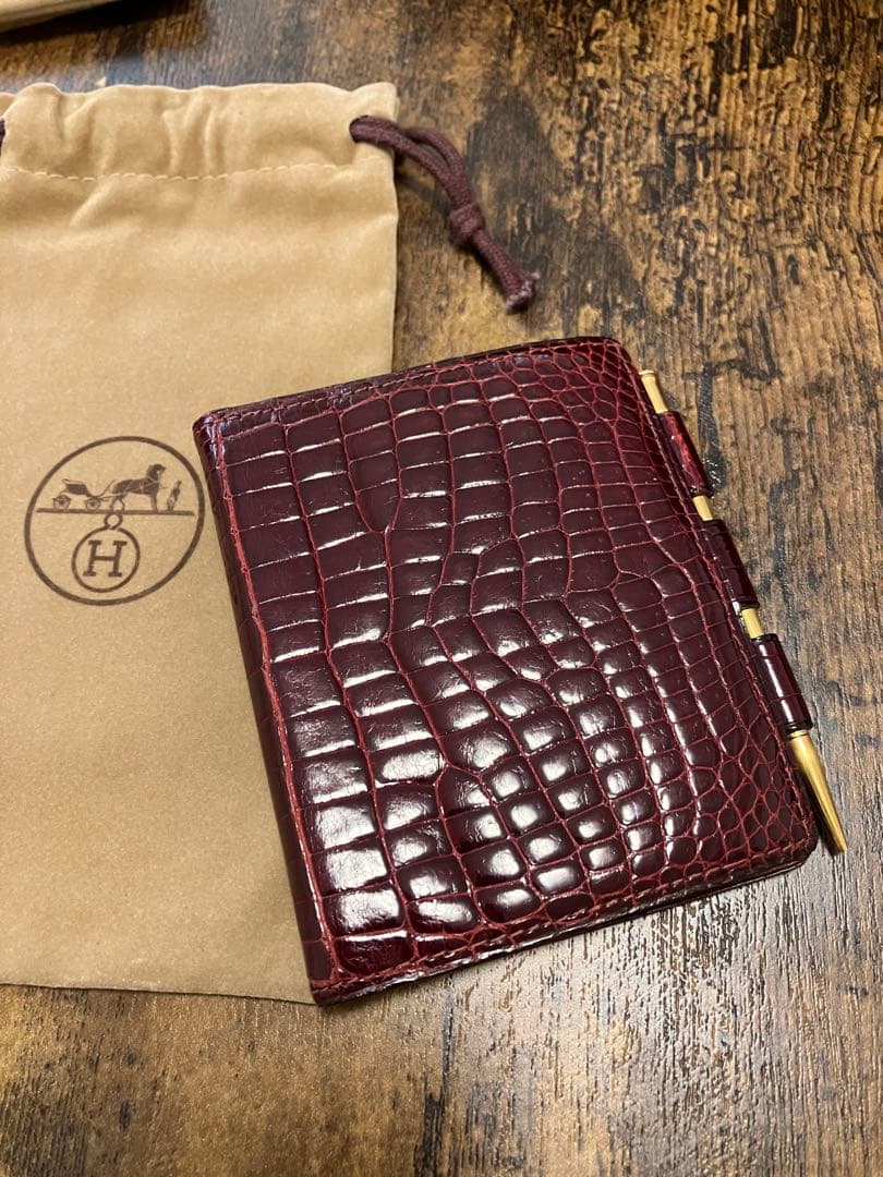 （超希少）エルメス　1977年　クロコ手帳