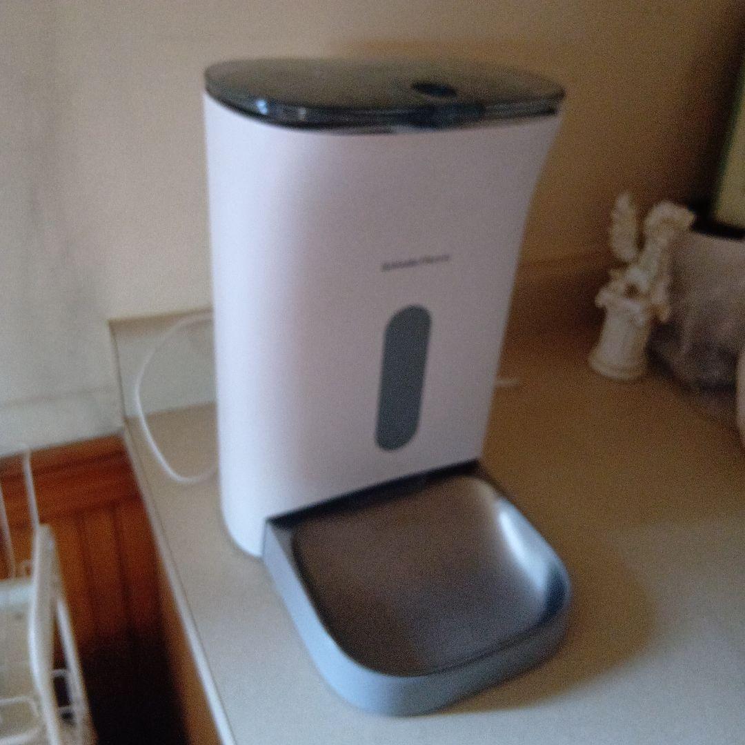 Uchinoko Electric 自動給餌器 ホワイト カリカリマシーンV2