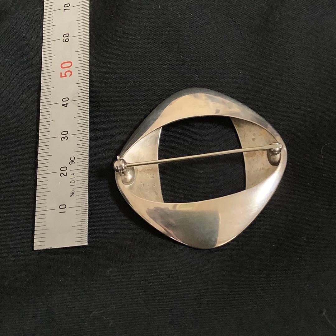 ジョージ・ジェンセン　ブローチ