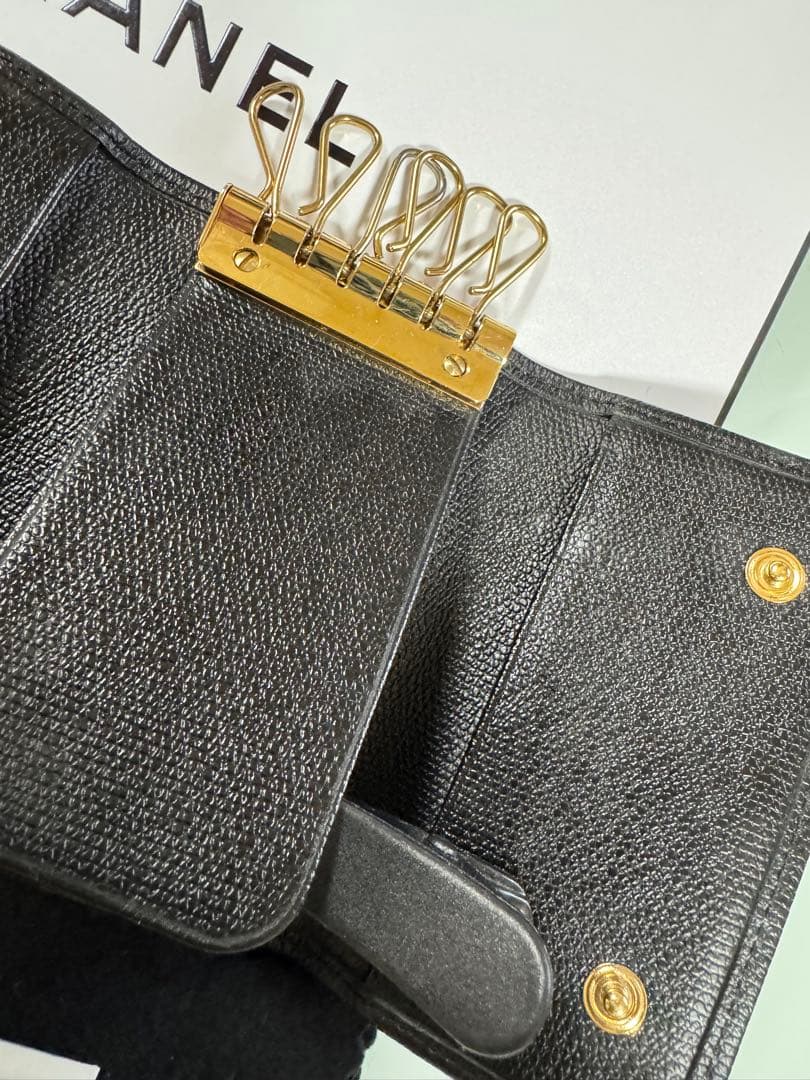 シャネル CHANEL ココボタン 6連 キーケース カーフスキン ブラック