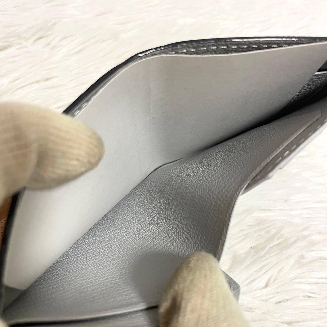 未使用/ラルコバレーノ　二つ折り財布　ミニウォレット　ピンクベージュ　グレー