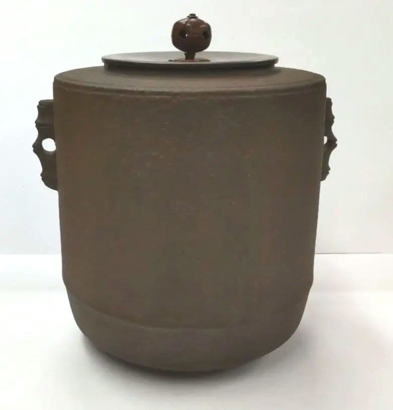 高橋敬典作筒釜 共箱