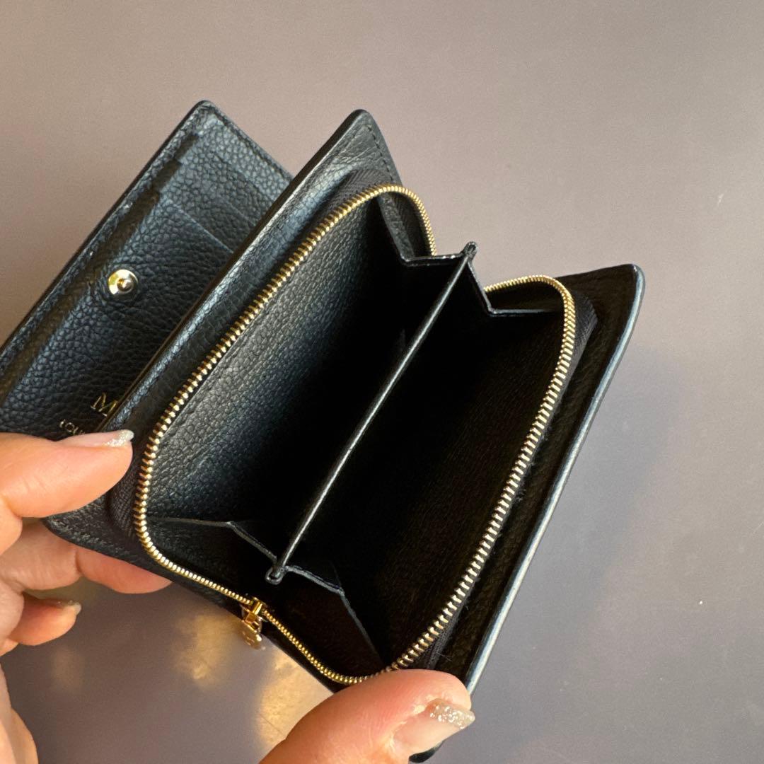 大人気のLOUIS VUITTON ルイヴィトン　二つ折り財布