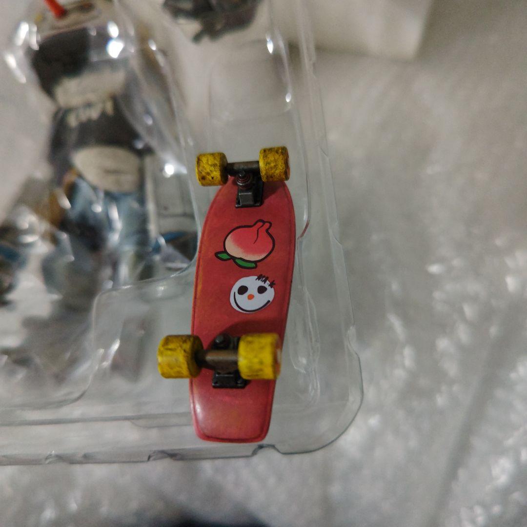 DAMTOYS　ジャンプスノーマン　フィギュア