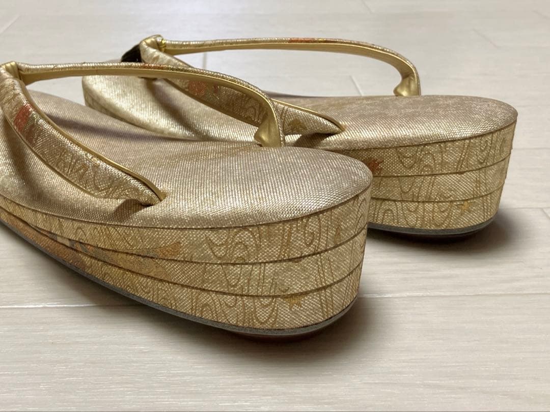 《未使用》キンワシ　草履バッグセット　ゴールド　23.5