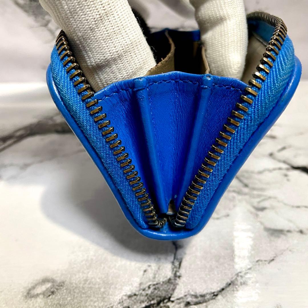 ボッテガヴェネタ　ケース　ブルー