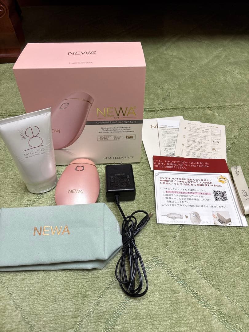 ジェイメック NEWAリフト 美容家電 パールピンク＋専用ジェル