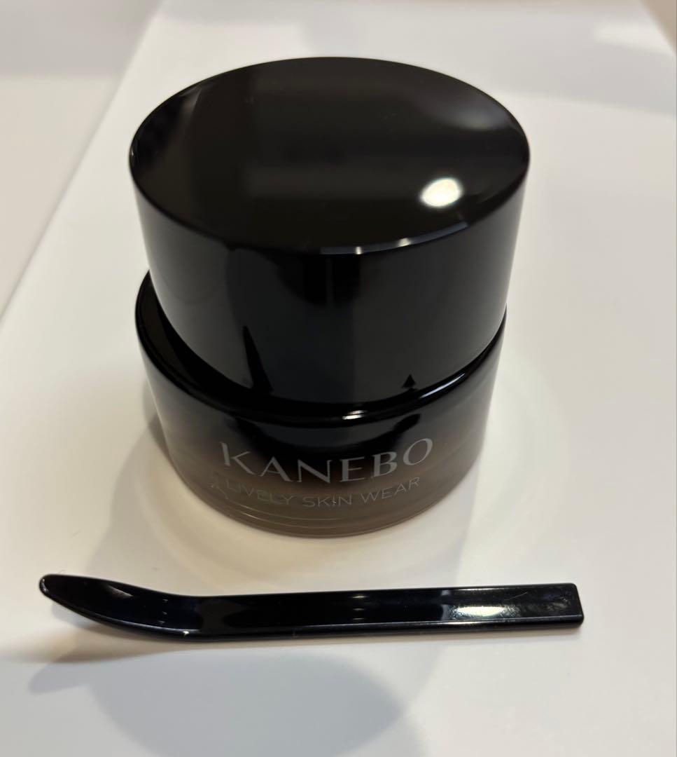 KANEBO ライブラリースキン ウェア II 220 ブラシ付き★