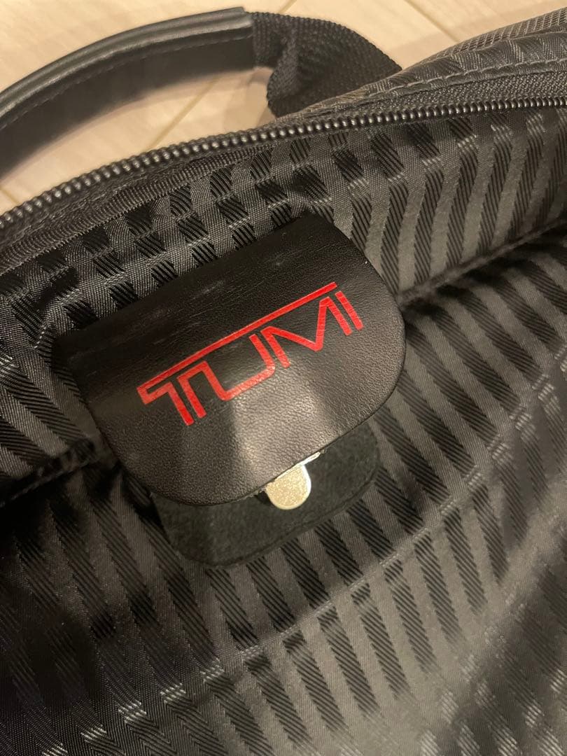 TUMI ガーメントバッグ　スーツケース