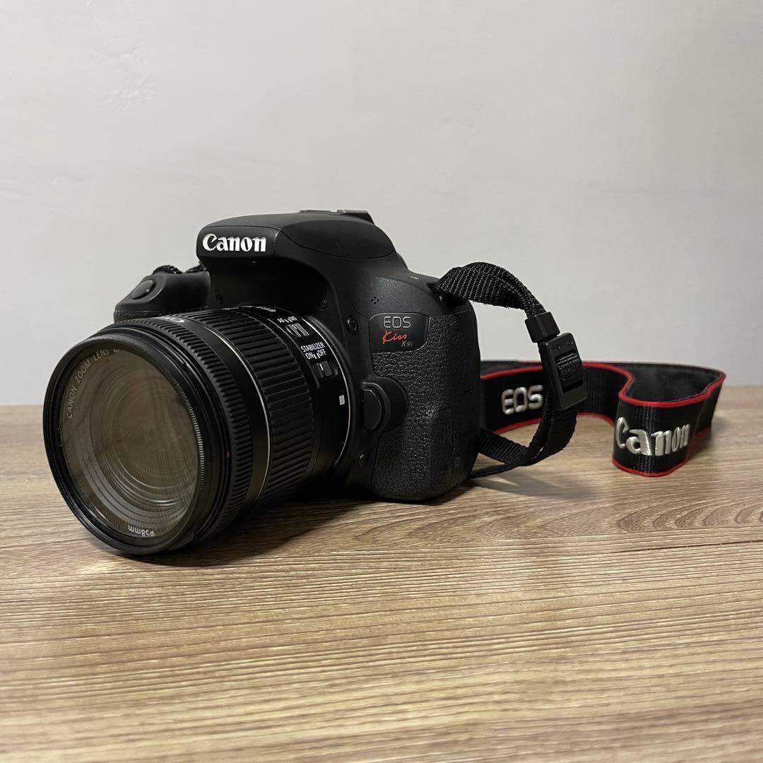 Canon EOS Kiss X9iダブルズームキット（望遠レンズジャンク付き）