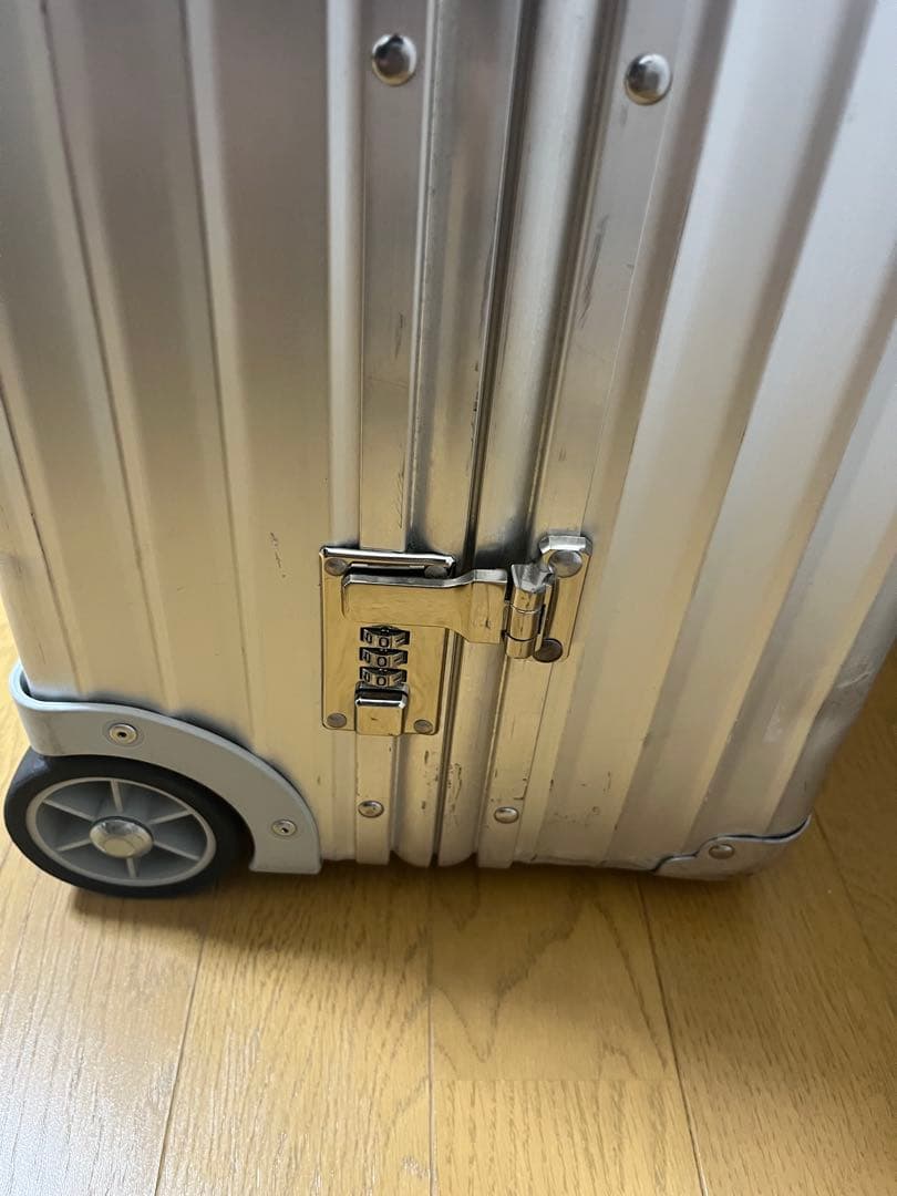 RIMOWA CLASSIC FLIGHT 82L 2輪