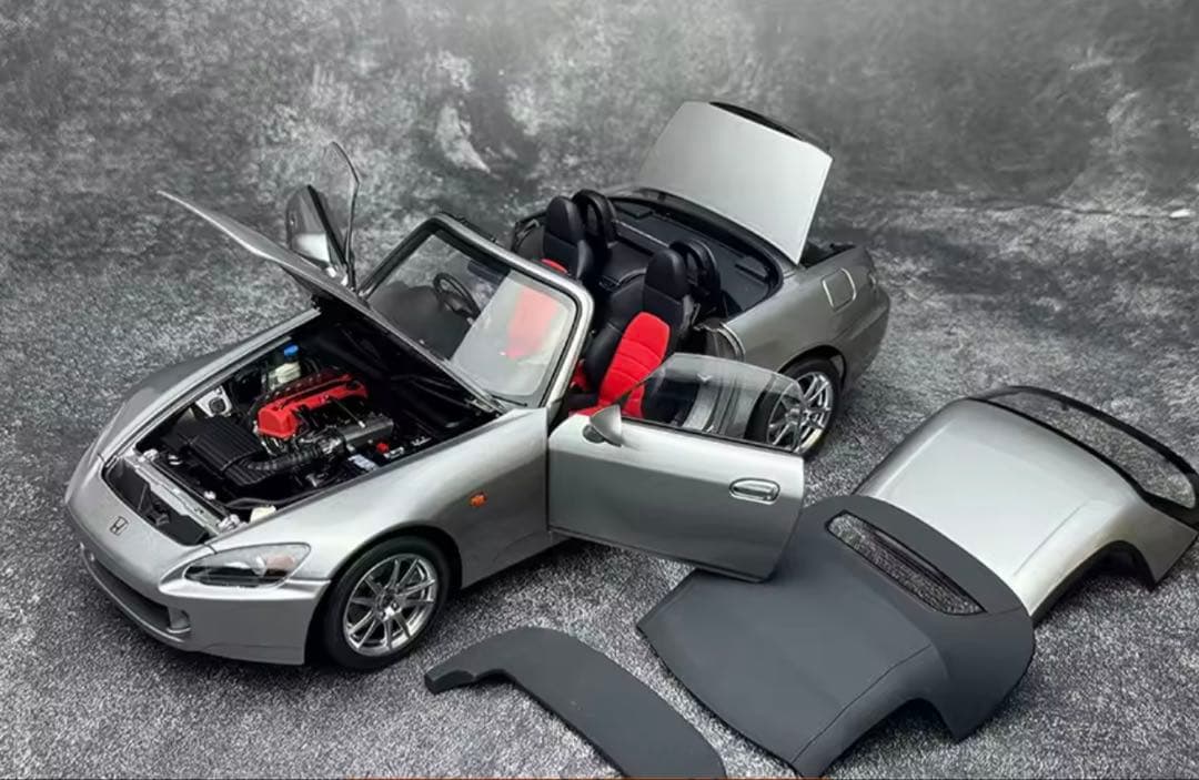 ホンダ S2000 1/18 スケールモデル
