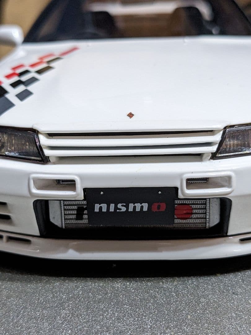イグニッションモデル1/18ニッサンスカイラインGT-RニスモR32 限定54台