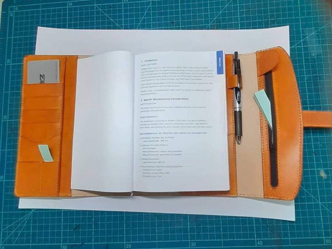 lyricページ オーダーロールペンケース・ノートカバーA5用