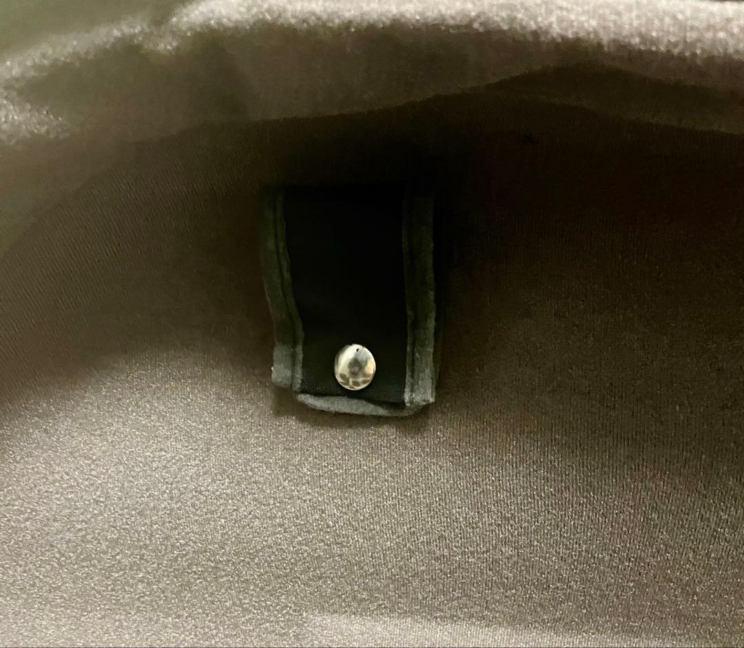 伝統と信頼のドイツGEWA製カーボンチェロケース。