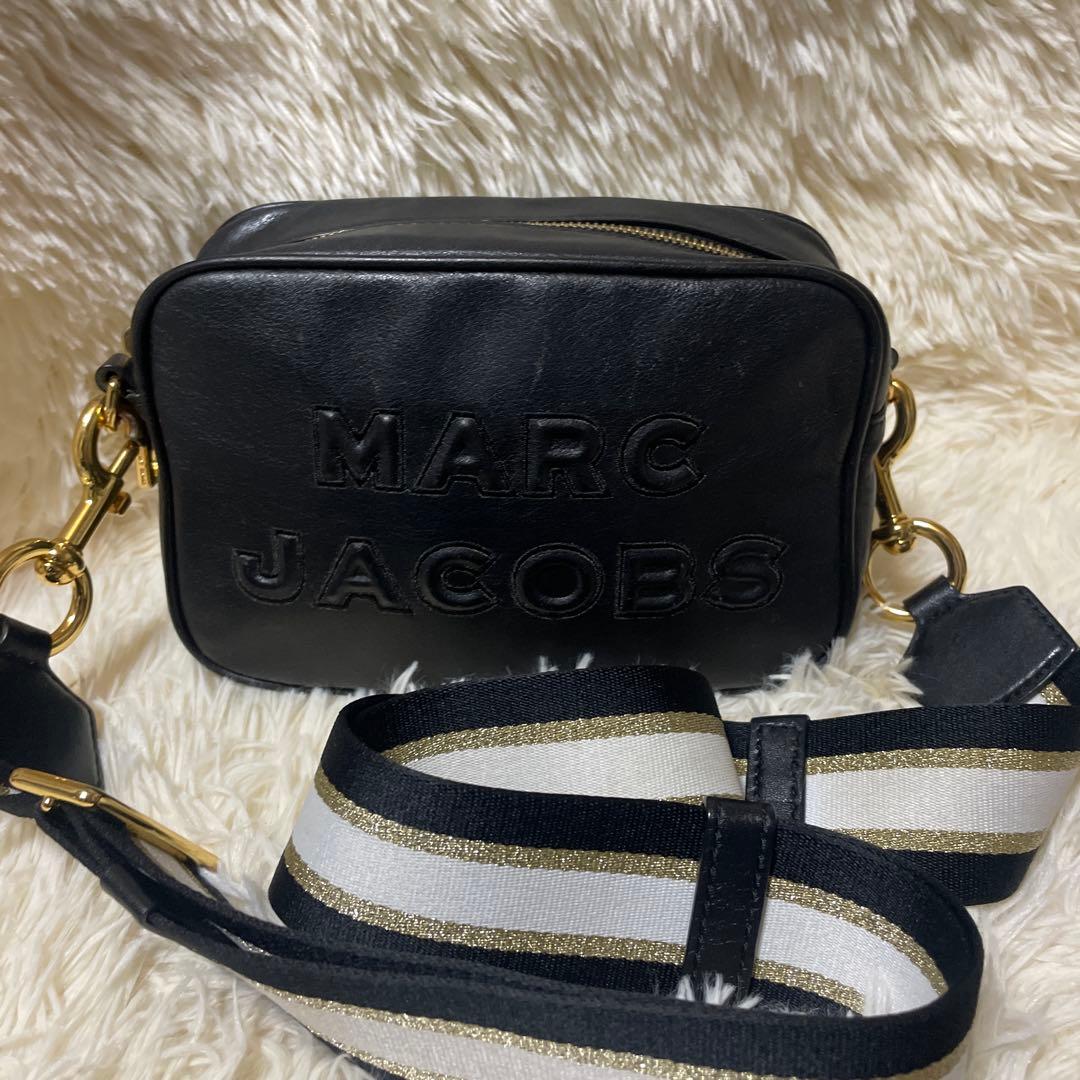 美品　マークジェイコブス レザーショルダーバッグ 2WAY エンボスロゴ 黒