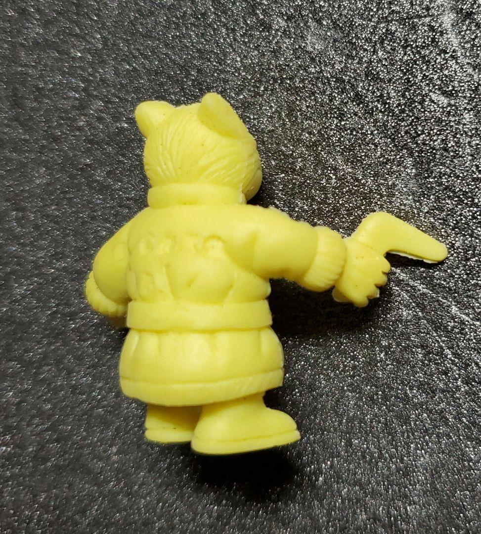 ゼルダの伝説　ゴーリア　任天堂　消しゴム　黄色　１体