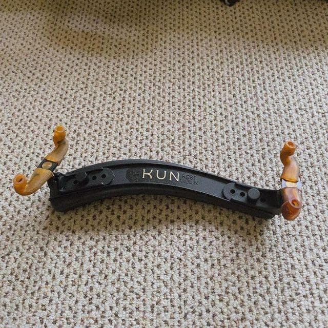 美品　Suzuki 　スズキ　バイオリン 4 no330　汚れ無し　弦変え