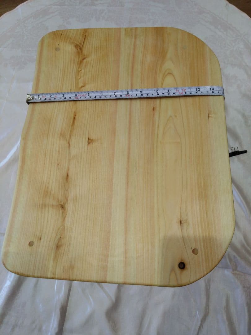 杉板のテーブル・檜の椅子セット　ねこさんになります❕