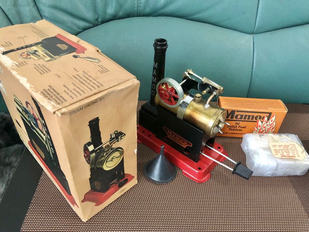 ★絶版！￼Mamod SP-1 スチームエンジン￼ H:15cm　　箱付き