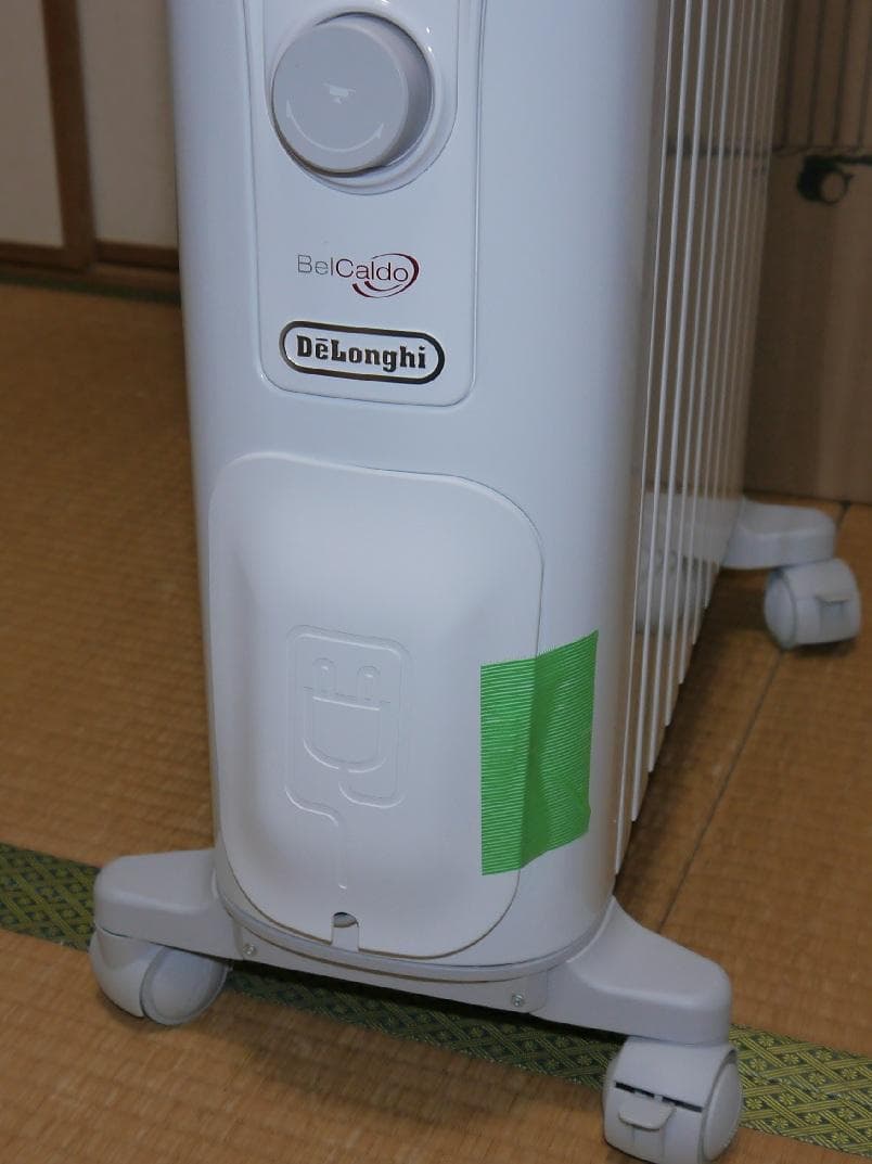 [使用１年] デロンギ ベルカルド オイルヒーター RHJ75V0915-GY