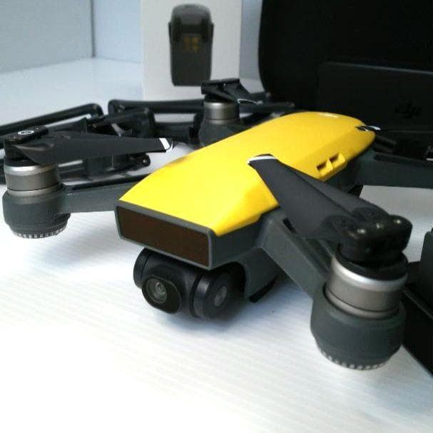 ドローン DJI Spark フルセット（黄色）
