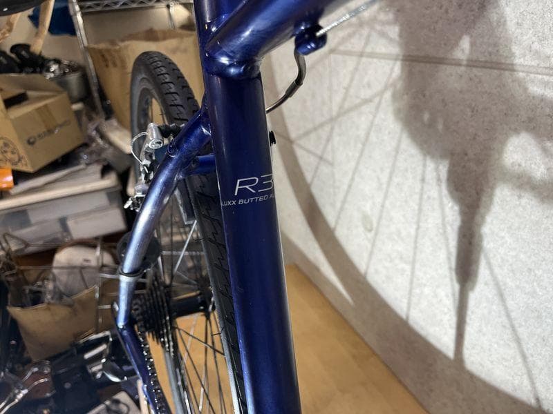 GIANT ESCAPE R3 クロスバイク sizeM　ブルーカラー