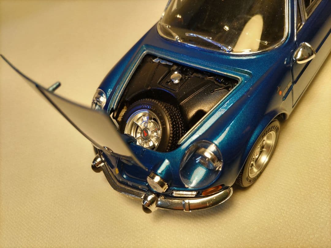 (送料込み)【1/16ダイキャストカー】アルピーヌA110 1600s