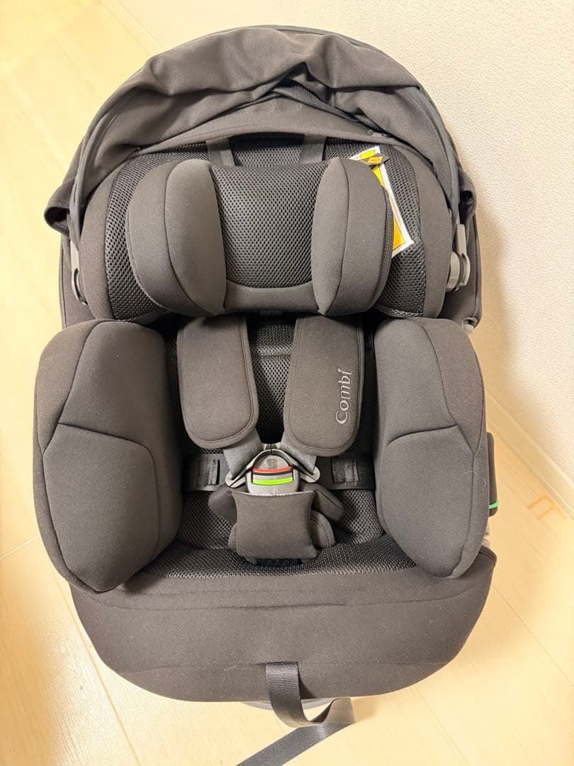 【2025年モデル】Combi チャイルドシート